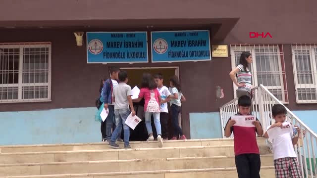 Mardin Okul Bahçesine Yapılan Kütüphaneye Şehit Polisin İsmi Verildi