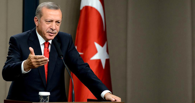 Cumhurbaşkanı Erdoğan’ın Talimatı Doğrultusunda Vatandaşa Ücretsiz Bez Çanta Dağıtılmaya Başlandı