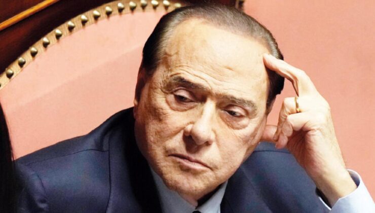 Berlusconi yoğun bakıma kaldırıldı