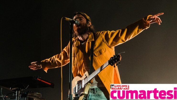 Sahneler bayram ediyor