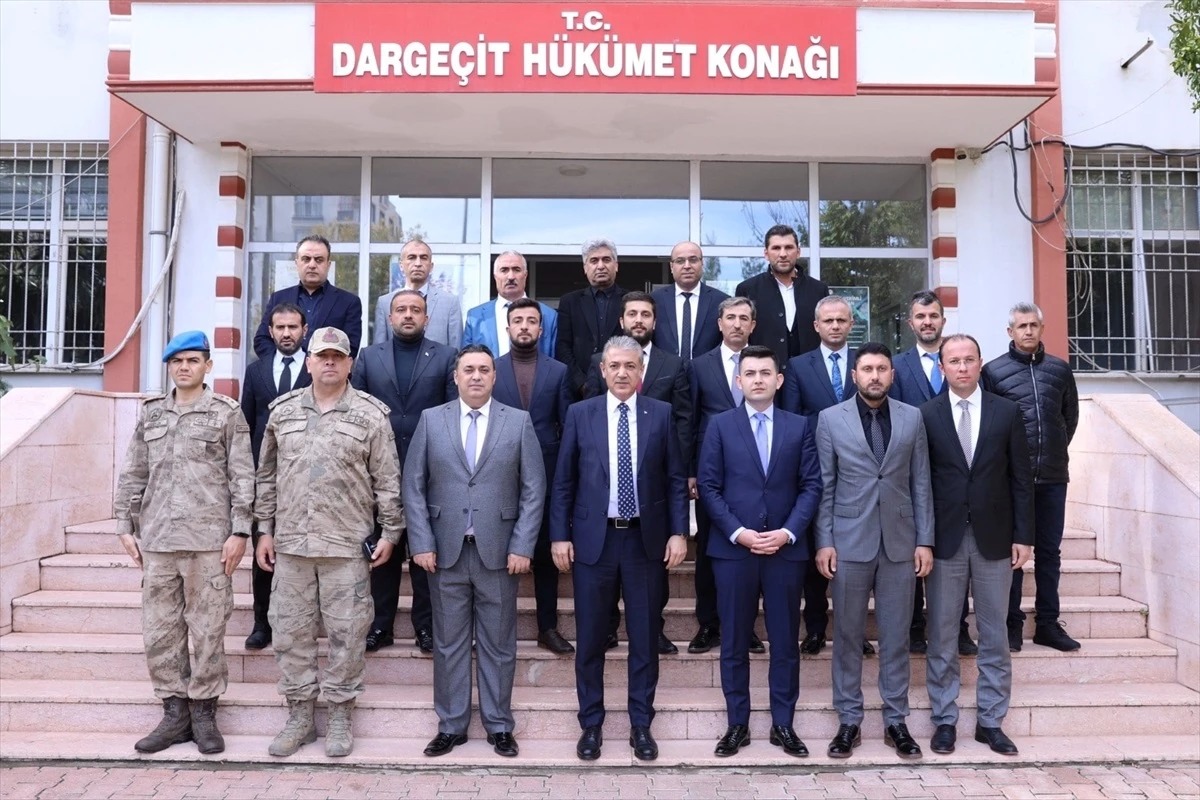 Mardin Valisi ve Büyükşehir Belediye Lider Vekili Dargeçit’te Projeleri İnceledi