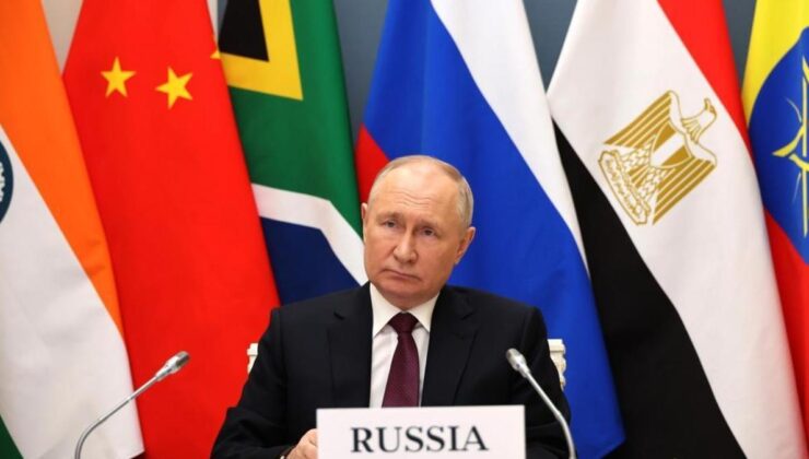 Putin: ABD arabuluculuk misyonunu inhisarına almak istiyor