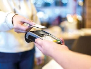 Kredi kartı araştırması yapıldı: 10 bireyden 4’ünde çoklu kredi kartı var