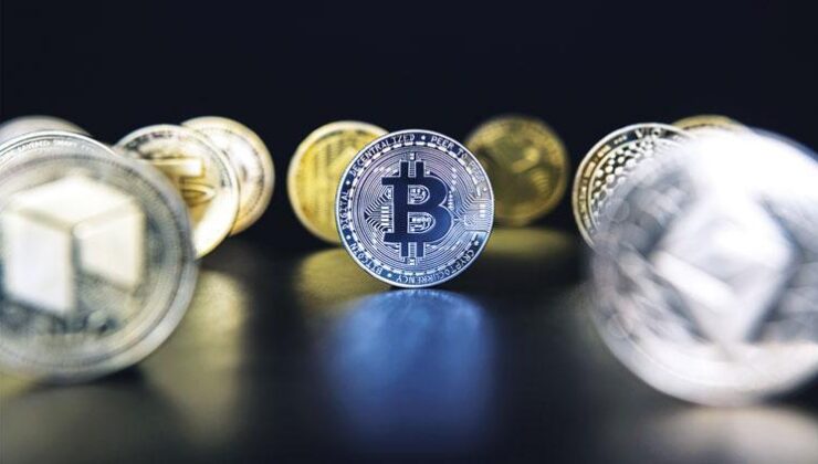 Altın ve Bitcoin yıla rekorla başladı