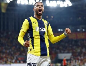 Fenerbahçe’de En-Nesyri Göztepe karşısında siftah yaptı, Jose Mourinho golü görmedi!