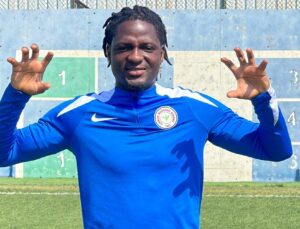 Rizesporlu Akitnola, Fenerbahçe maçı öncesi iddialı! “Onlara ziyan verebileceğimizi düşünüyorum…”