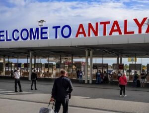 Antalya’ya 13.5 milyon turist geldi