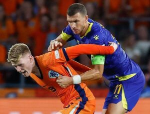 Hollanda, Bosna Hersek’i farklı geçti! Edin Dzeko’dan gol