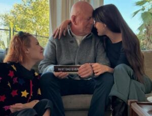 Tahminen de bu son buluşma olacak…  Ailesi bıkıp usanmadan bir mucize bekliyor