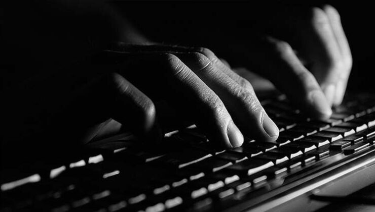 Hackerlar iş başında: Alman Demiryollarına siber hücum