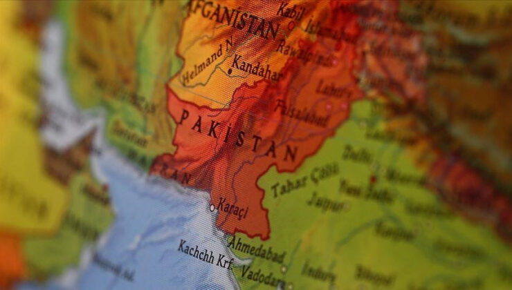 Ortalarında Türkiye de var… 5 ülkenin talebiyle Pakistan, Afganistan operasyonlarını durdurdu