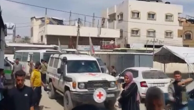 Gazze’de alıkonulmuşlardı: 12 Filistinli özgür