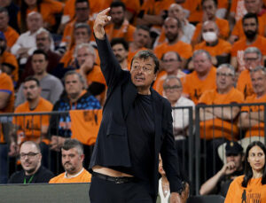 Valencia 81-64 Panathinaikos maç özeti (EuroLeague)