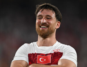 Beşiktaş, Salih Özcan transferini açıkladı! Ulusal futbolcunun İstanbul’a geliş saati aşikâr oldu