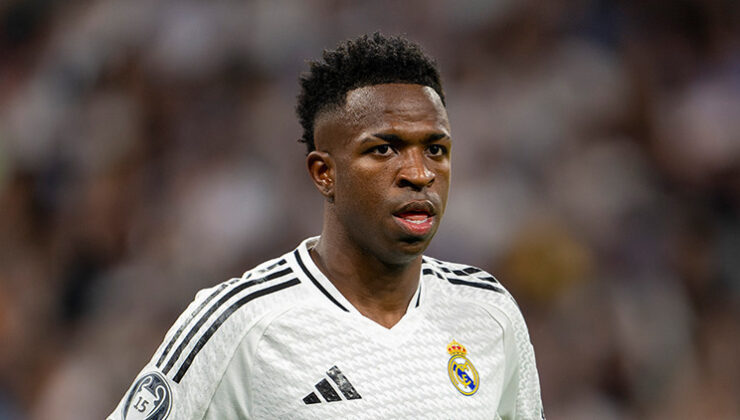 Real Madrid’in yıldızı Vinicius Junior, geçirdiği yüz ameliyatından sonra tanınmaz hale geldi!